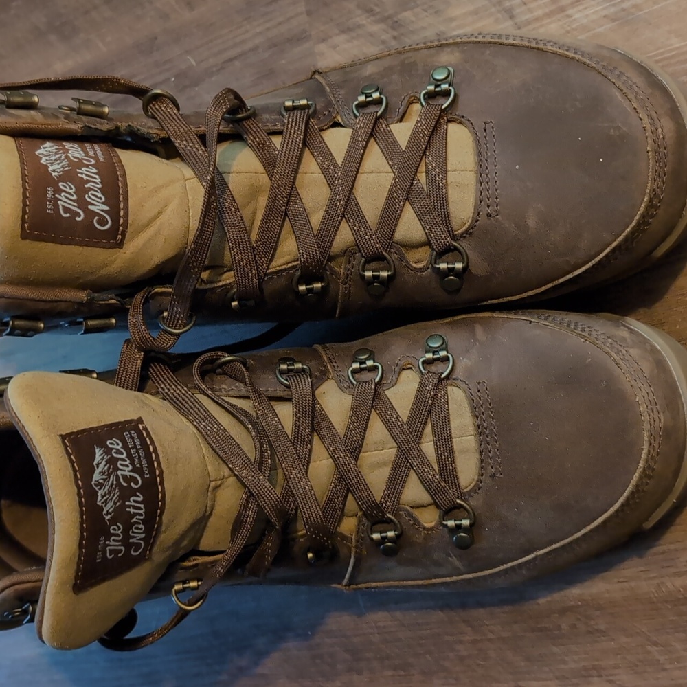 North Face Brown Berkeley Cold Weather Boots - 12 - Picture 2 of 6